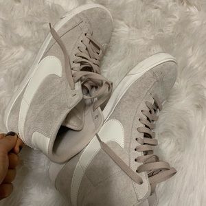 Women’s Nike Blazer - 10.5
